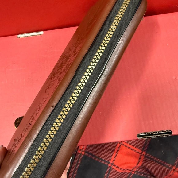 Nintendo Brown Handheld Console Case Zelda Design - Picture 11 of 16